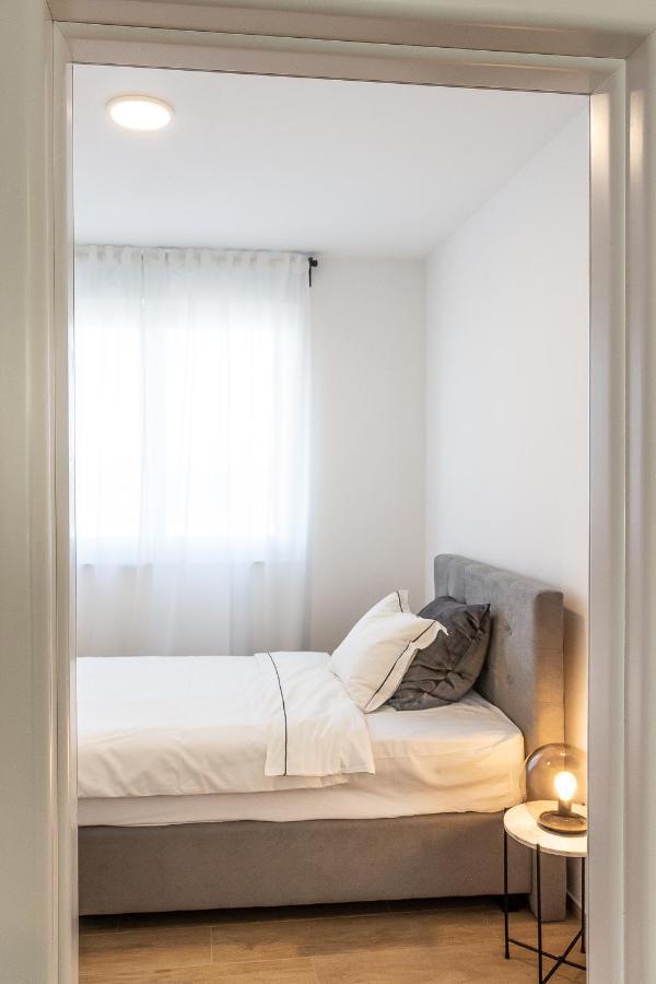 Hisa Bianca Apartments コペル エクステリア 写真